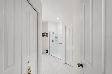 10818 Ashford Oaks Drive Tampa FL 33625