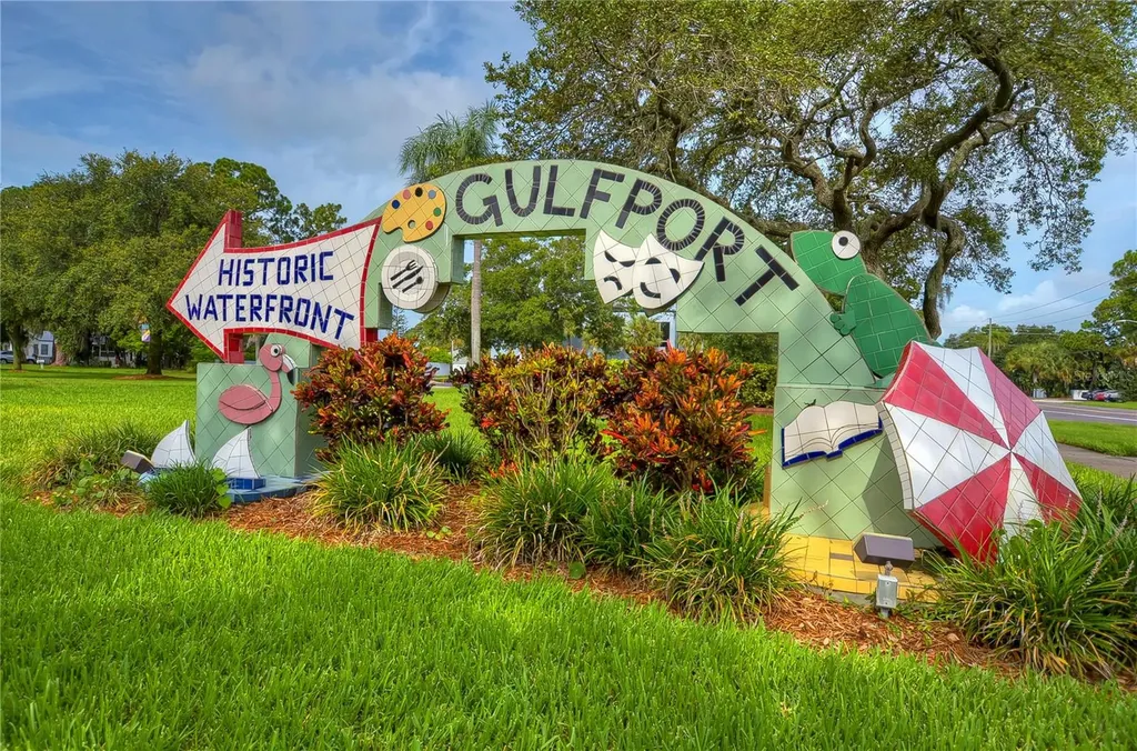 3017 49th Street S Gulfport FL 33707