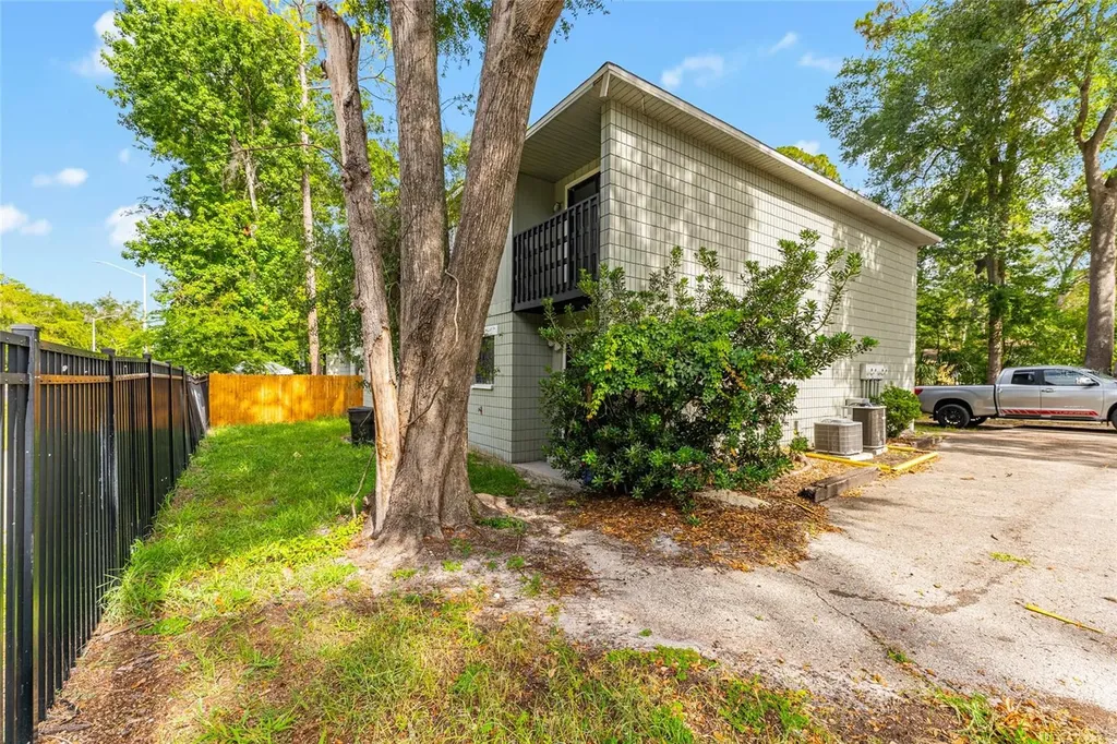 724 SW 68th Terrace Gainesville FL 32607