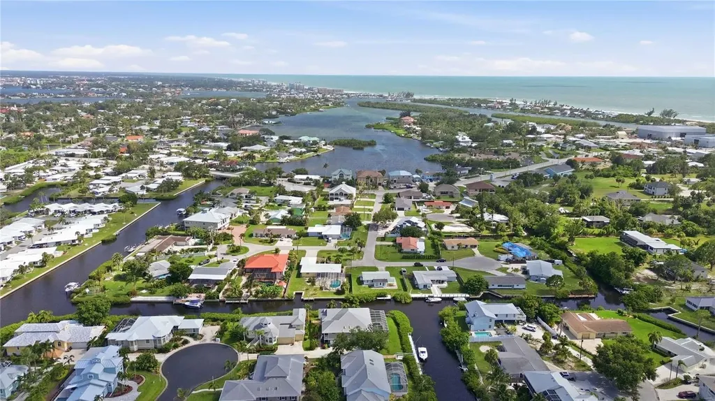 706 Quail Court Nokomis FL 34275