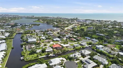 706 Quail Court Nokomis FL 34275