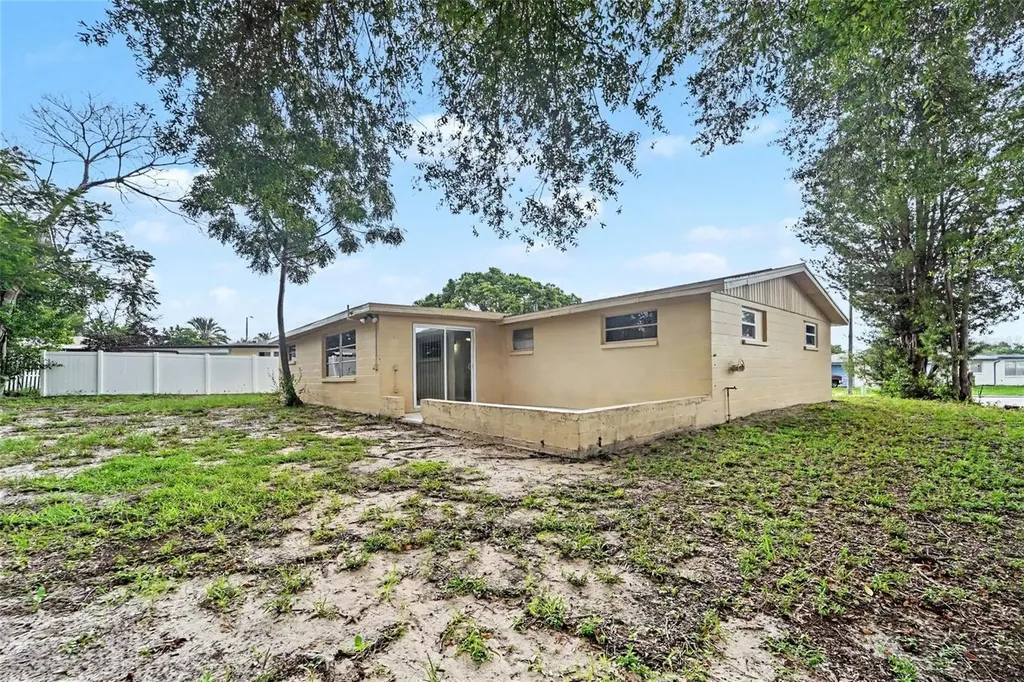 6177 Maplewood Drive New Port Richey FL 34653