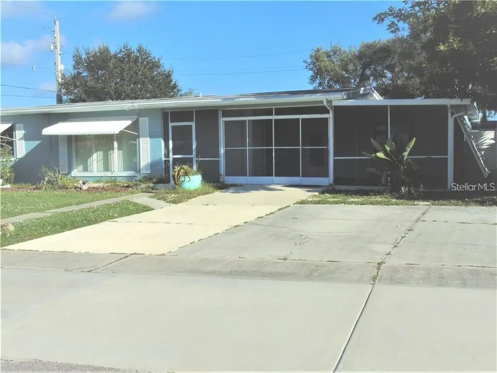 21100 Mcguire Avenue Port Charlotte FL 33952