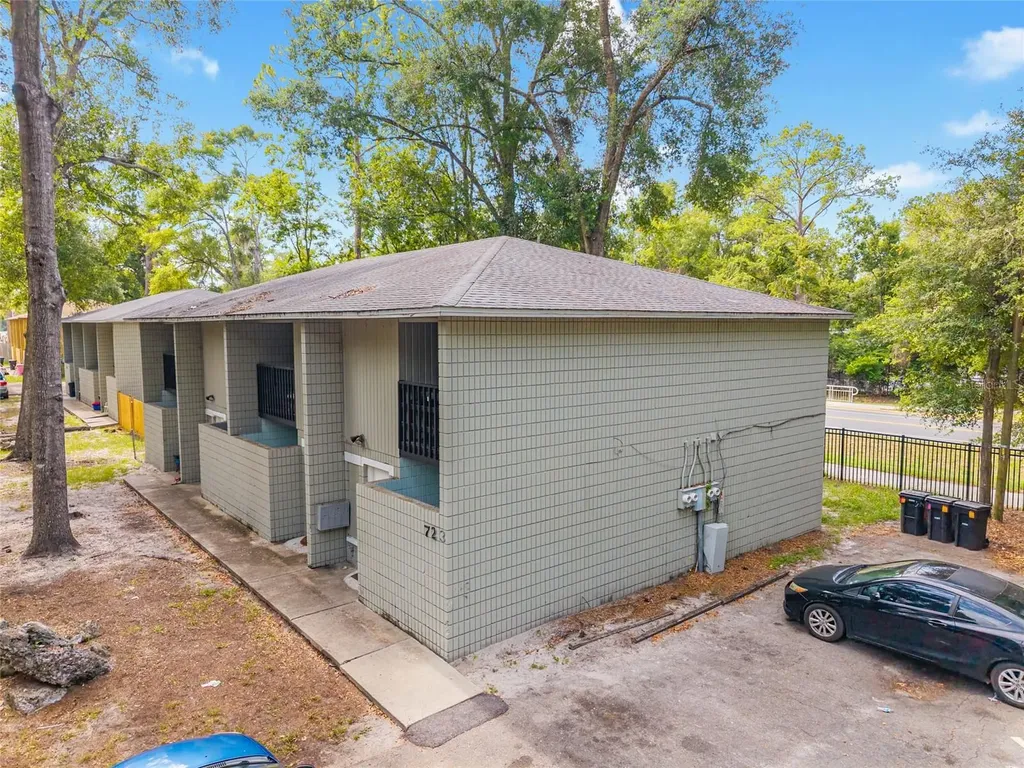 723 SW 69th Street Gainesville FL 32607