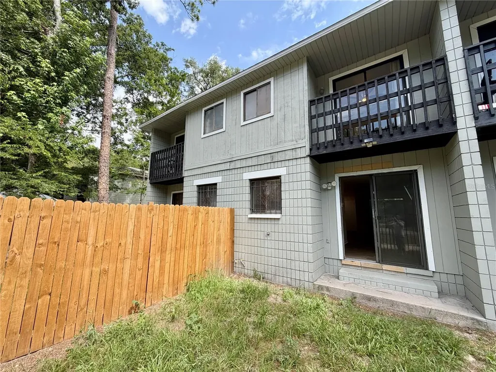 723 SW 69th Street Gainesville FL 32607
