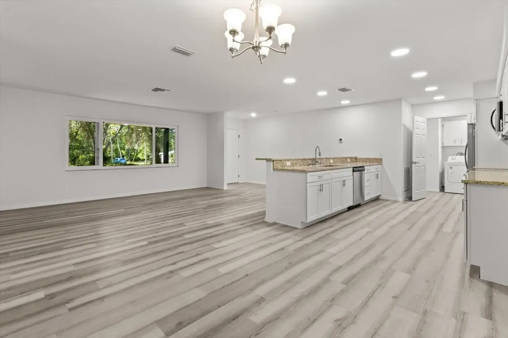 1255 S Estate Point Inverness FL 34450