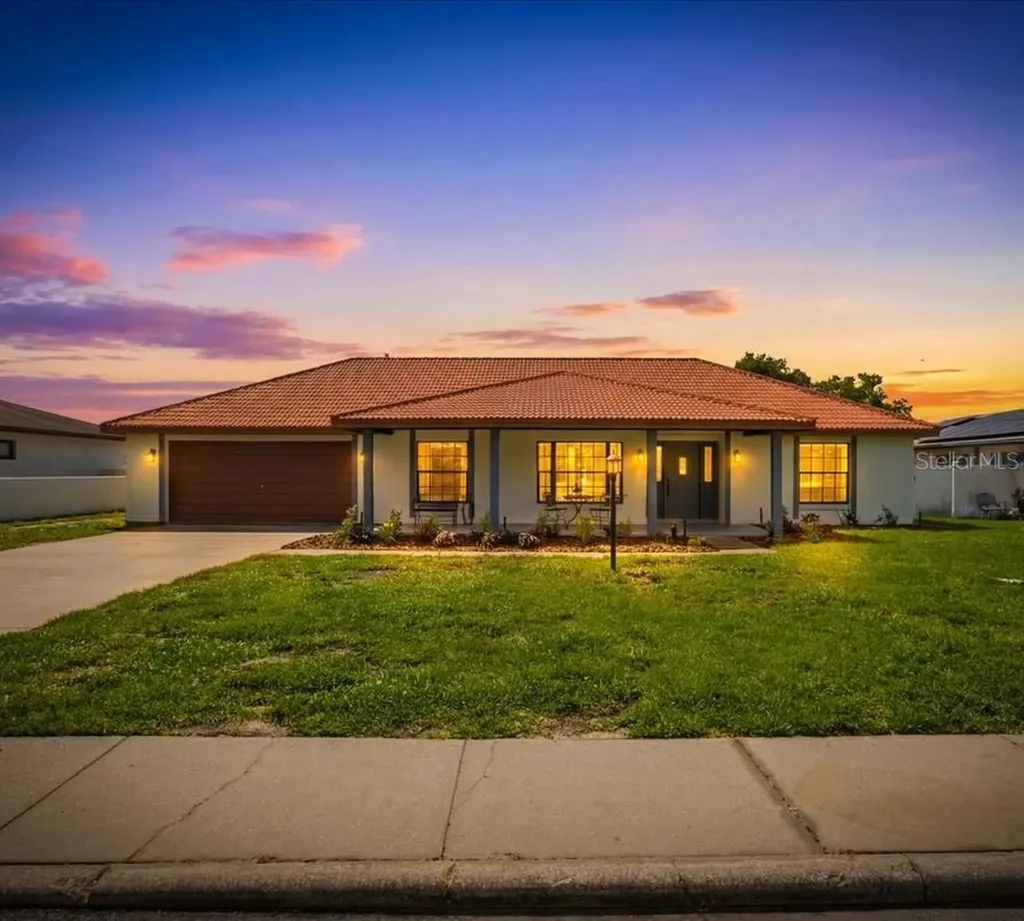 2004 Leisure Drive Winter Haven FL 33881