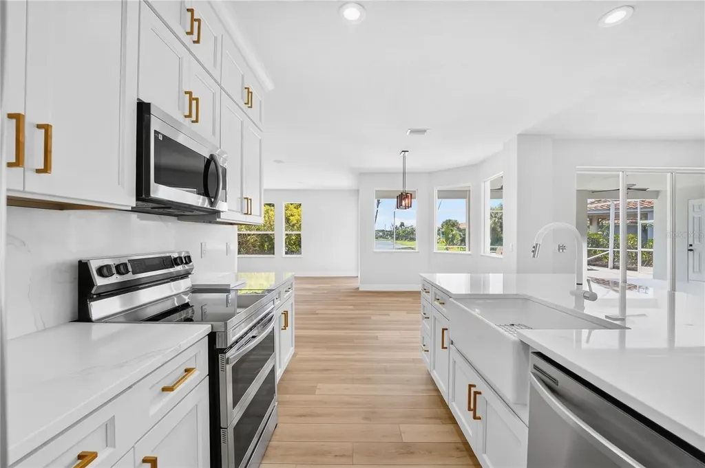 572 Oceanside Boulevard Melbourne FL 32903