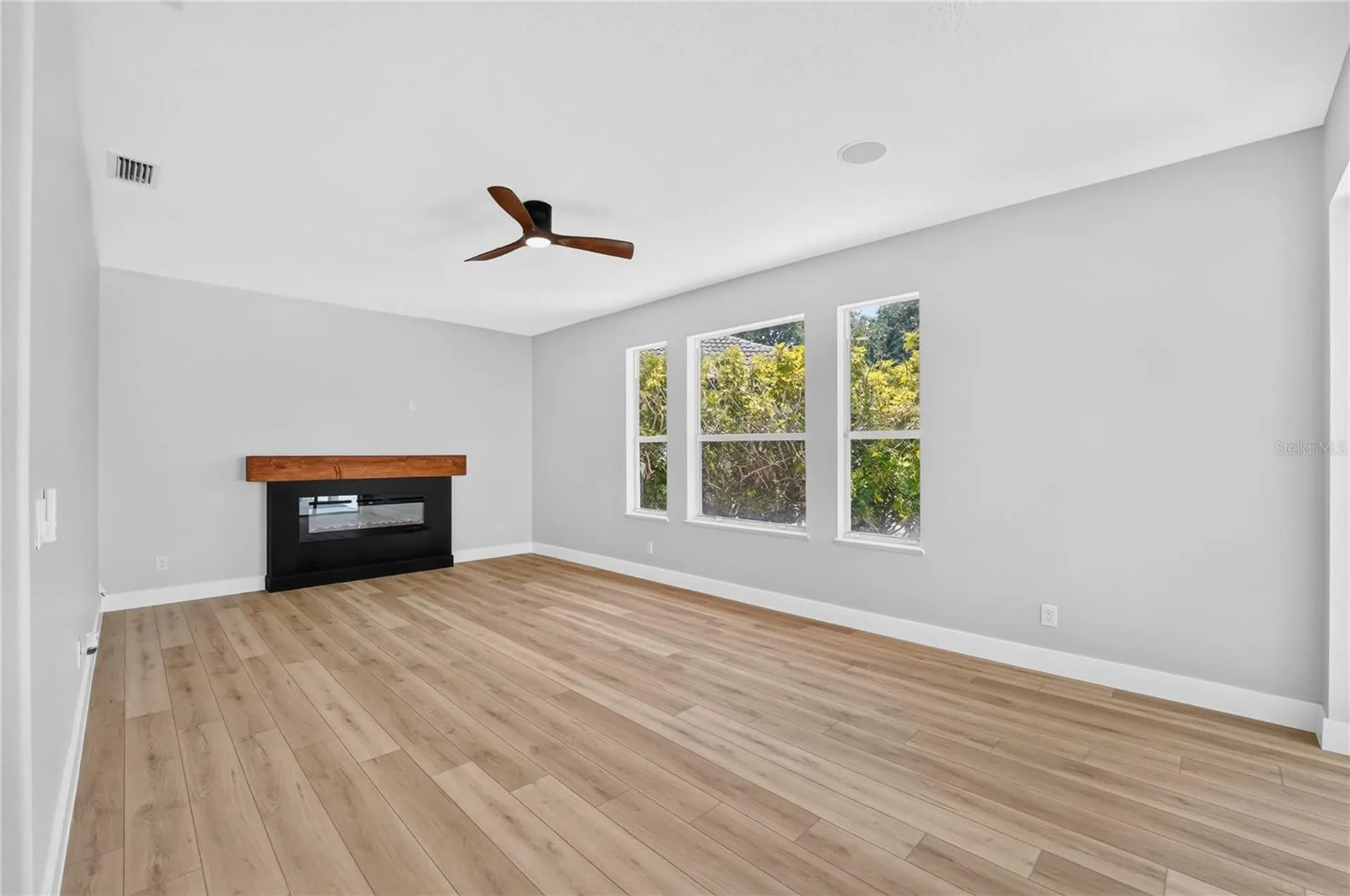 572 Oceanside Boulevard Melbourne FL 32903