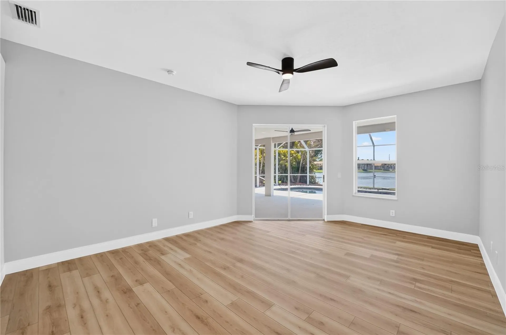 572 Oceanside Boulevard Melbourne FL 32903