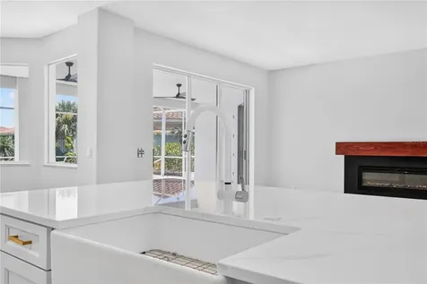 572 Oceanside Boulevard Melbourne FL 32903