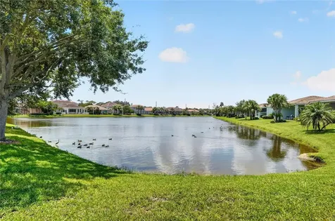 572 Oceanside Boulevard Melbourne FL 32903