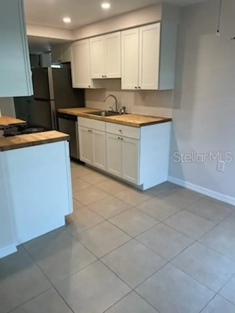 208 Magnolia Avenue Anna Maria FL 34216