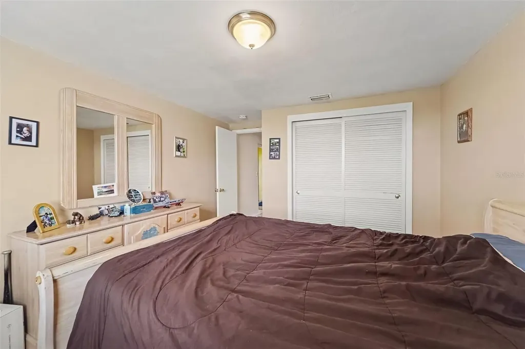4211 Regal Place New Port Richey FL 34652