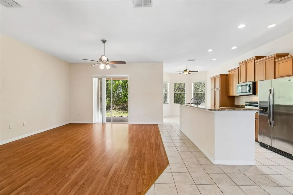37 Greenpark Boulevard Homosassa FL 34446