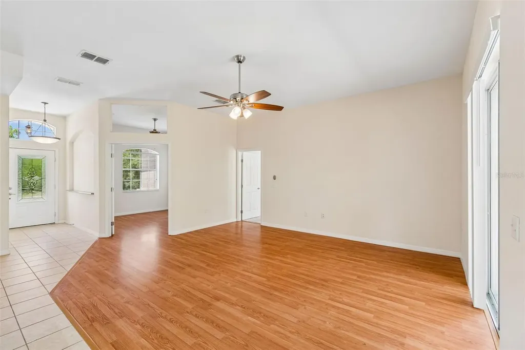 37 Greenpark Boulevard Homosassa FL 34446