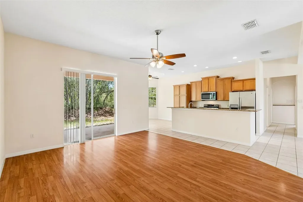 37 Greenpark Boulevard Homosassa FL 34446