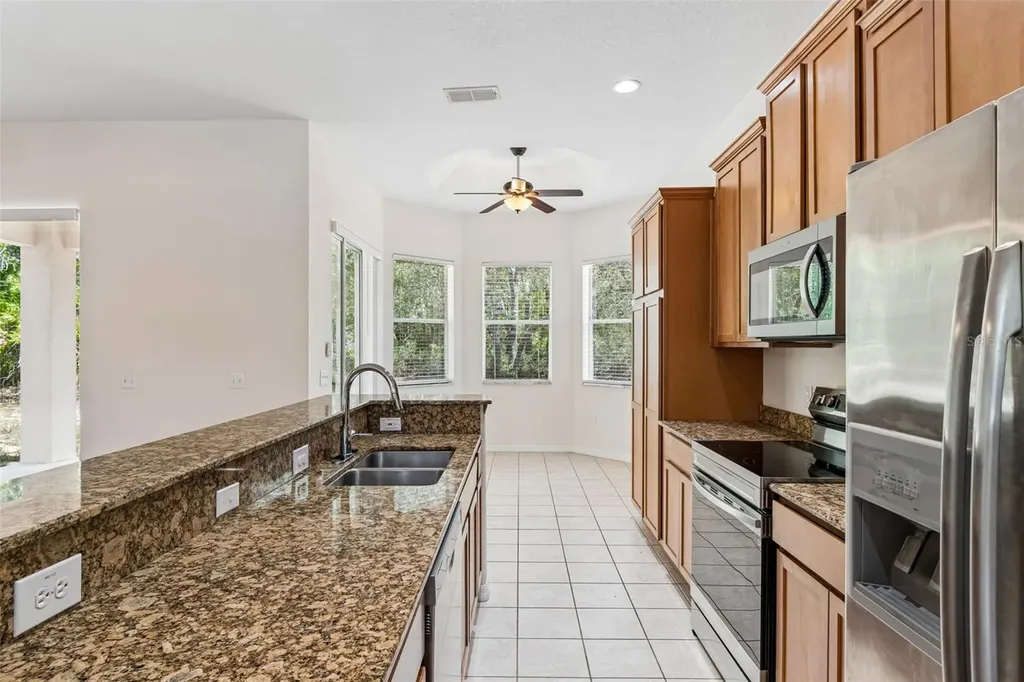 37 Greenpark Boulevard Homosassa FL 34446