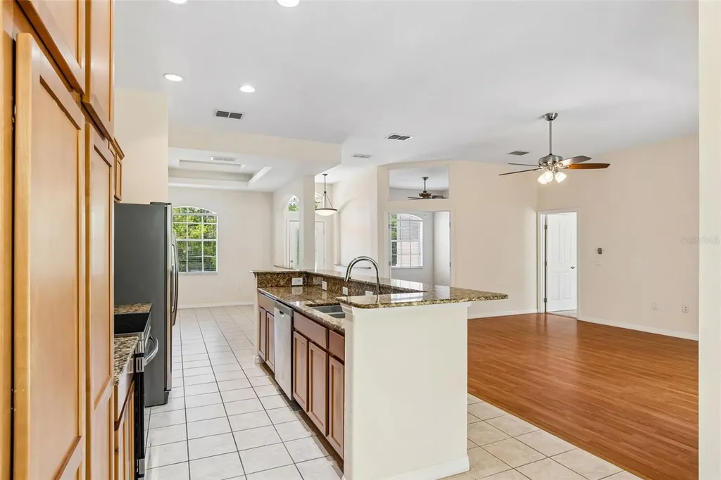 37 Greenpark Boulevard Homosassa FL 34446