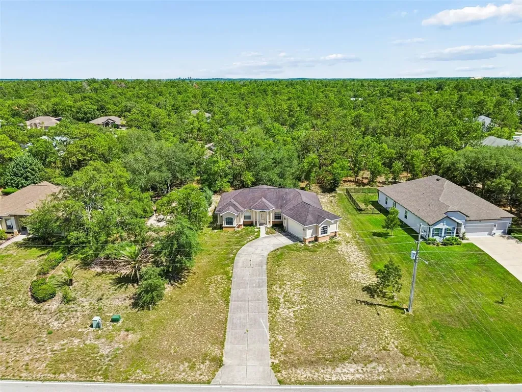 37 Greenpark Boulevard Homosassa FL 34446