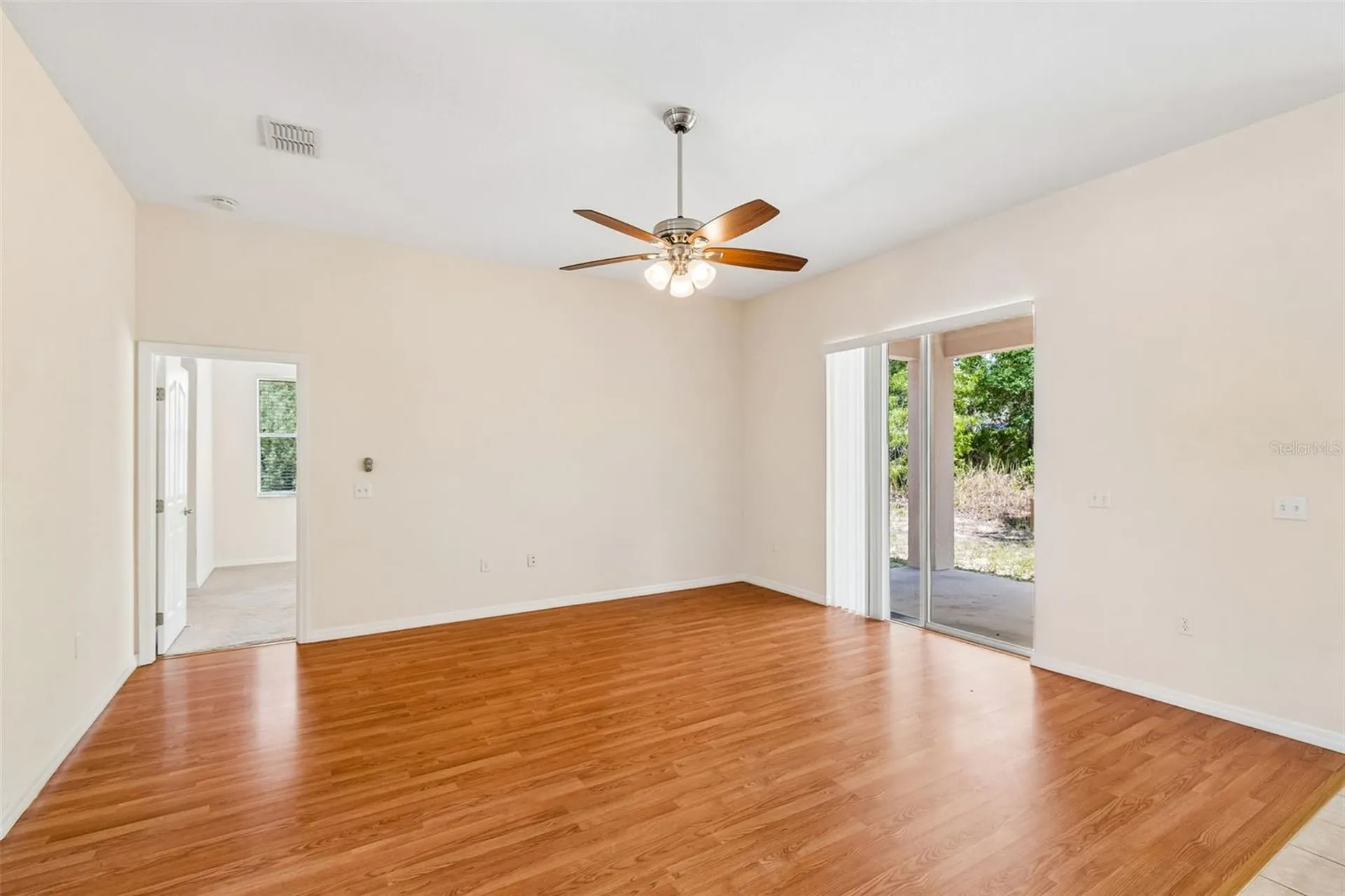 37 Greenpark Boulevard Homosassa FL 34446
