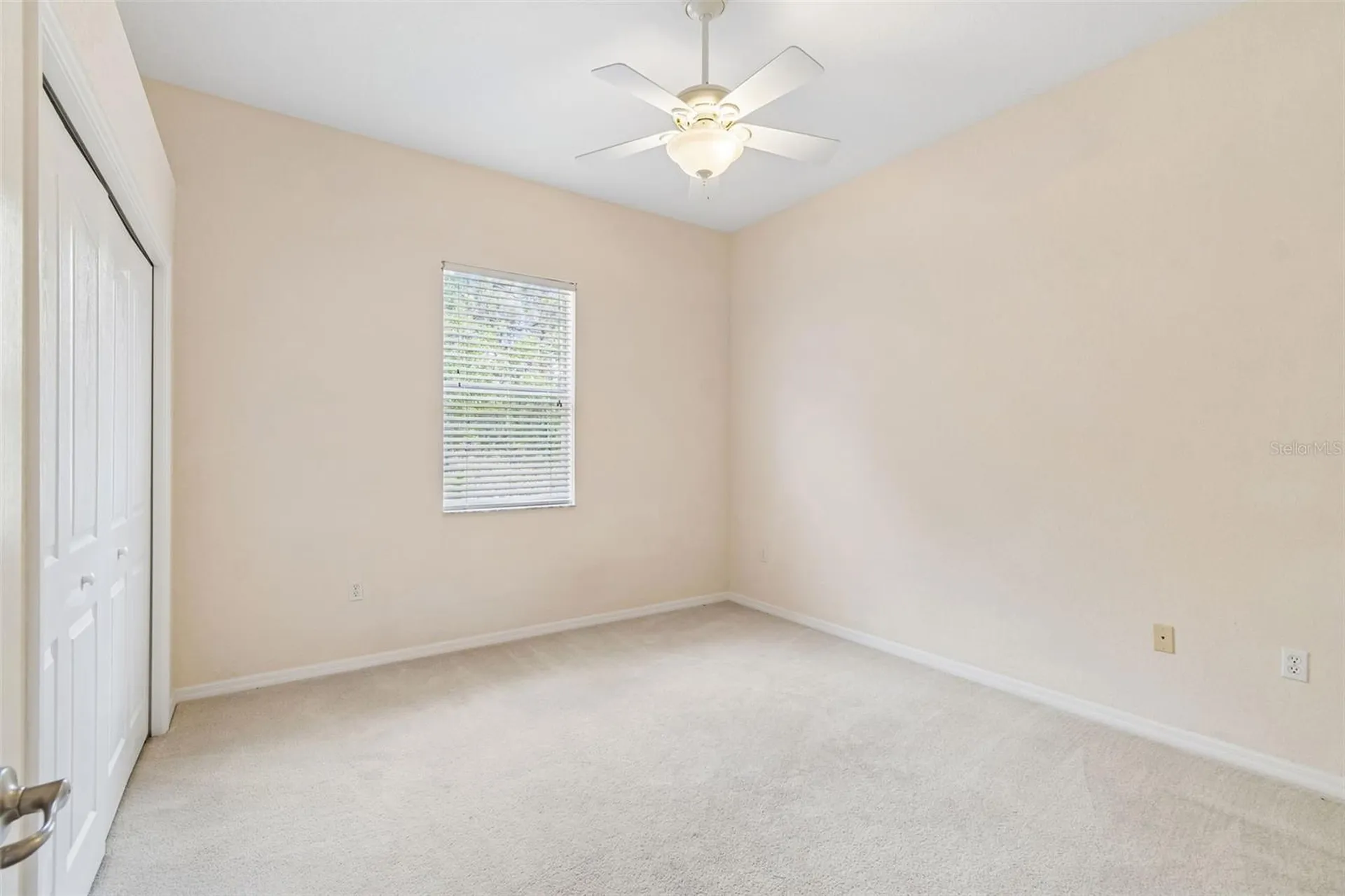 37 Greenpark Boulevard Homosassa FL 34446