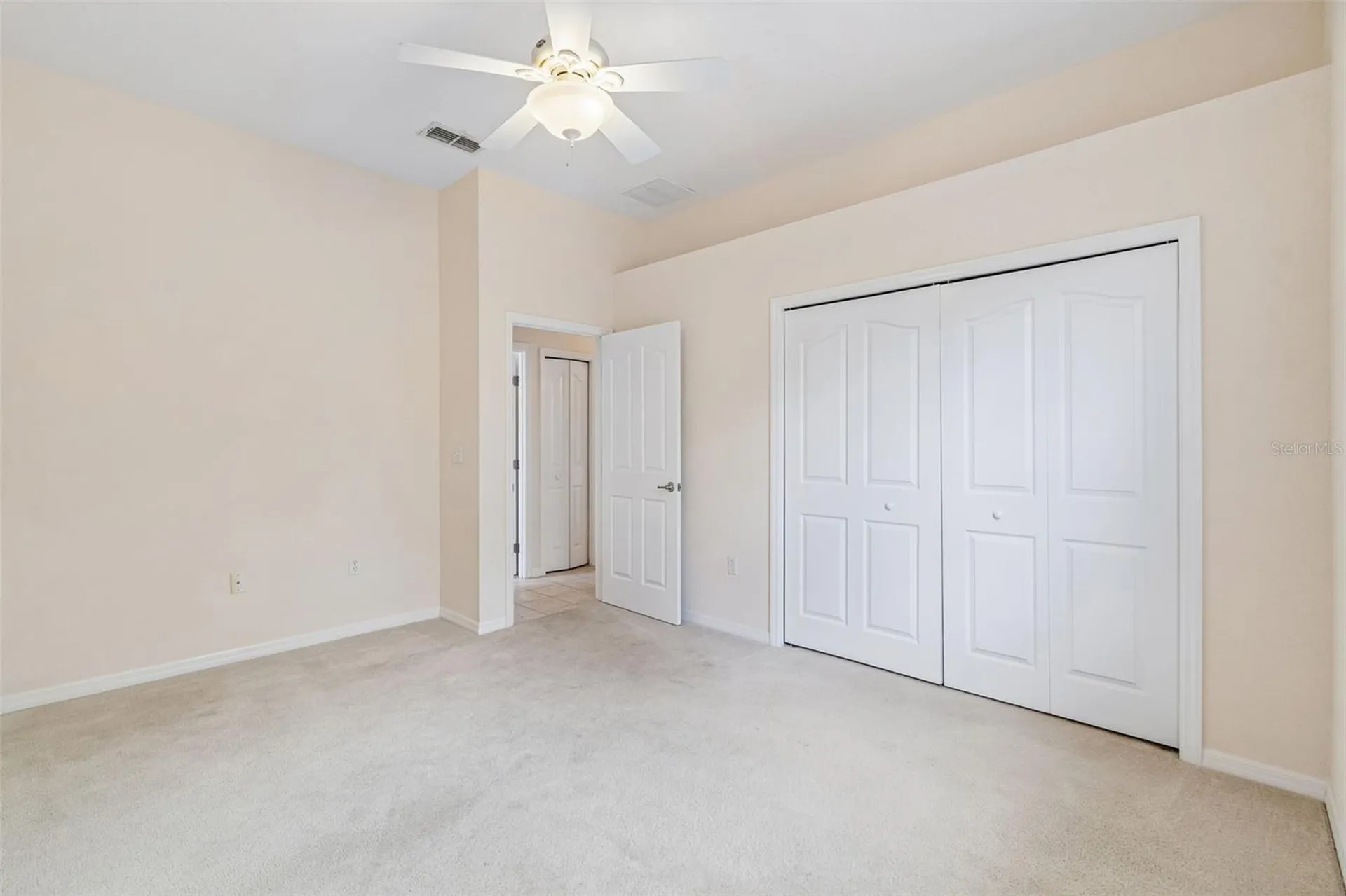37 Greenpark Boulevard Homosassa FL 34446