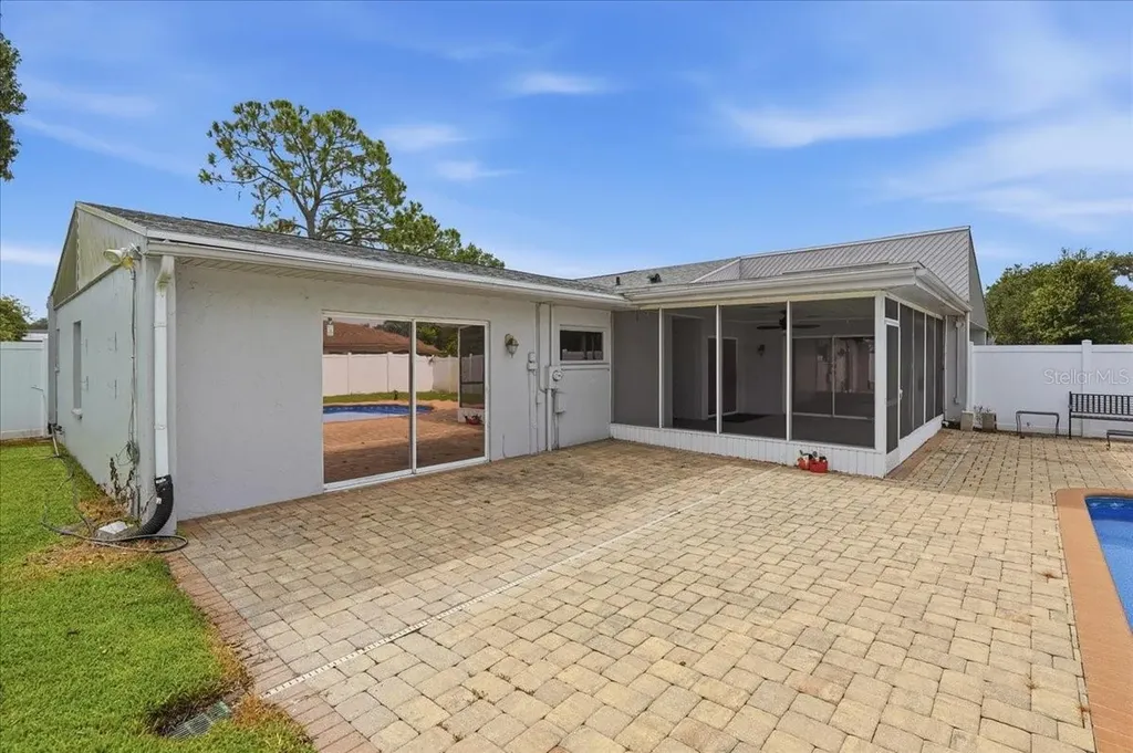 107 Elm Square S Lakeland FL 33813