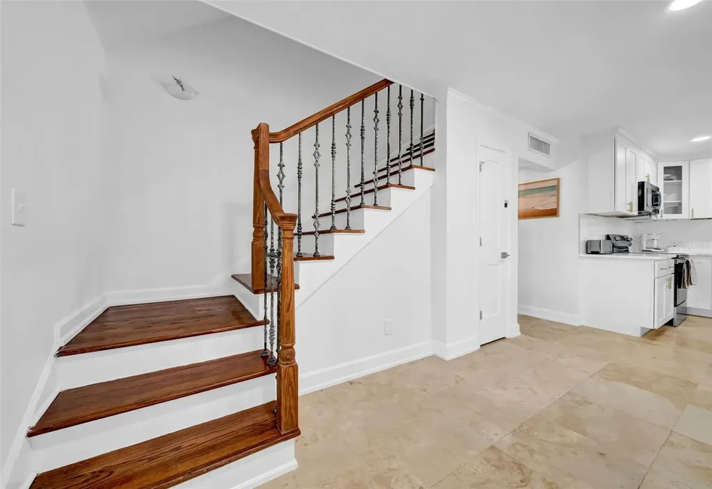 4924 Shetland Avenue Tampa FL 33615