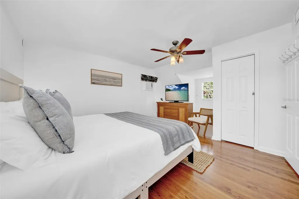 4924 Shetland Avenue Tampa FL 33615