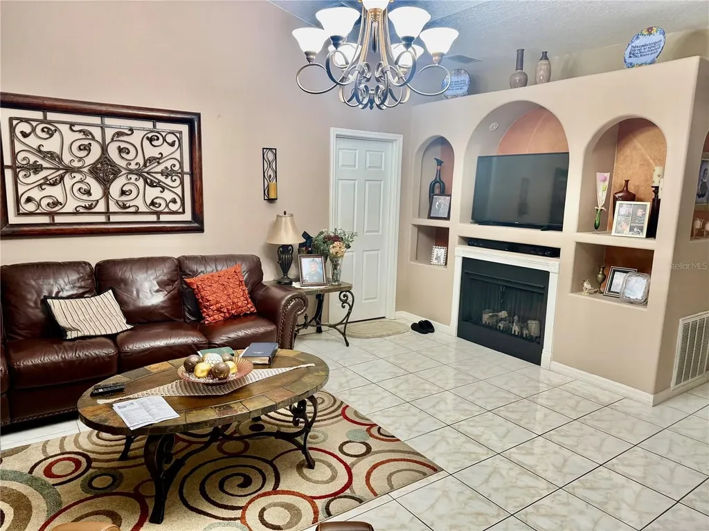 68 Riverview Drive Palm Coast FL 32164