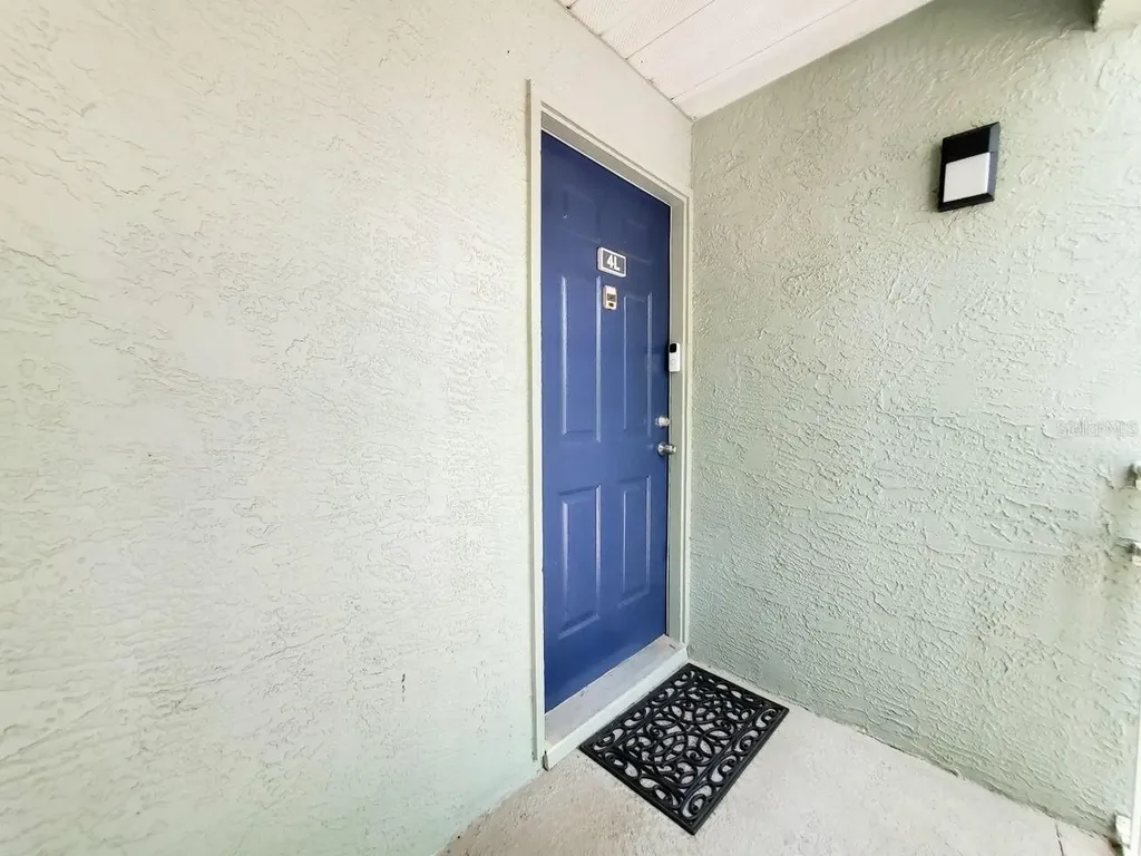 5440 S Macdill Avenue Tampa FL 33611