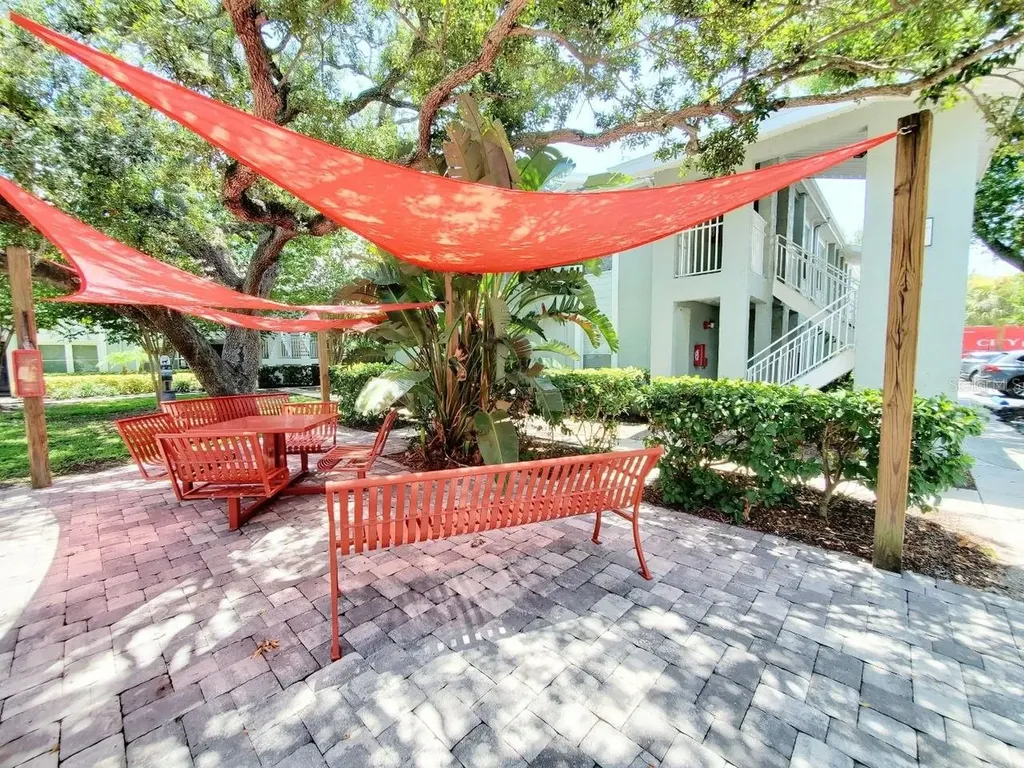 5440 S Macdill Avenue Tampa FL 33611