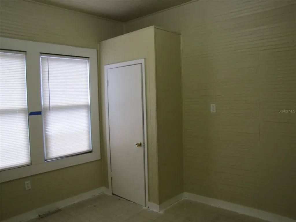 1026 E 15th Avenue Tampa FL 33605