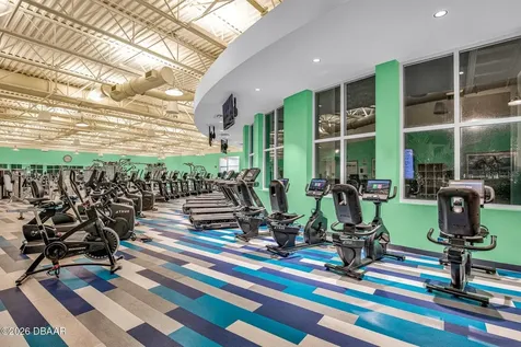 842 Attitude Avenue Daytona Beach FL 32124