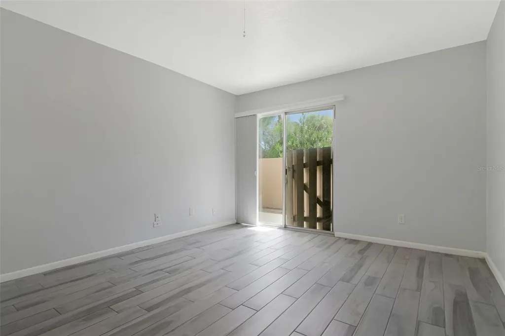 2284 Oak Neck Road Clearwater FL 33763
