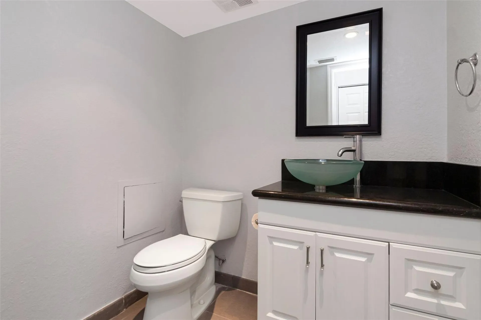 2284 Oak Neck Road Clearwater FL 33763