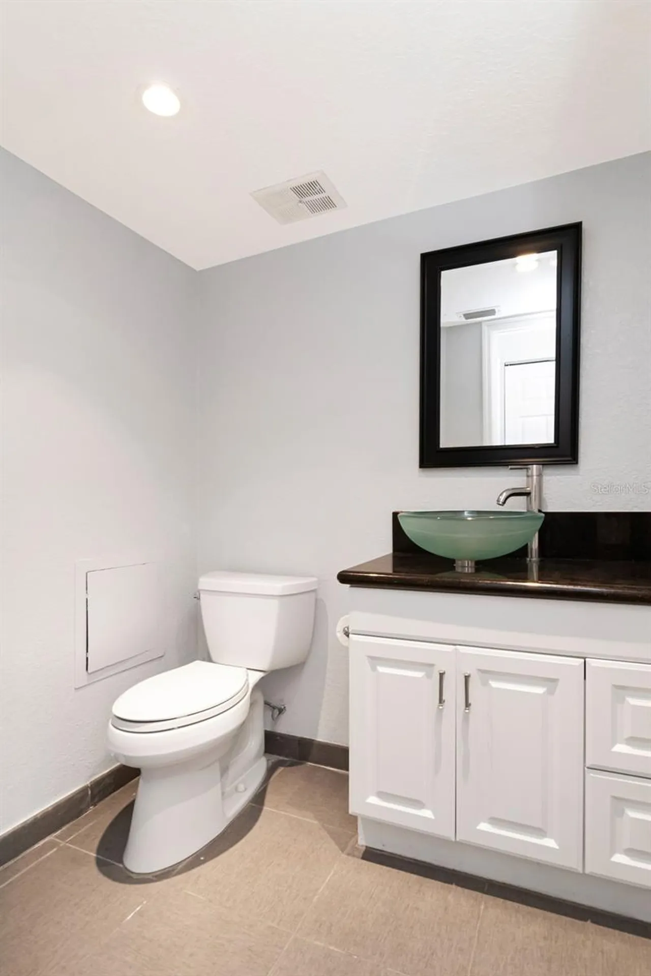 2284 Oak Neck Road Clearwater FL 33763