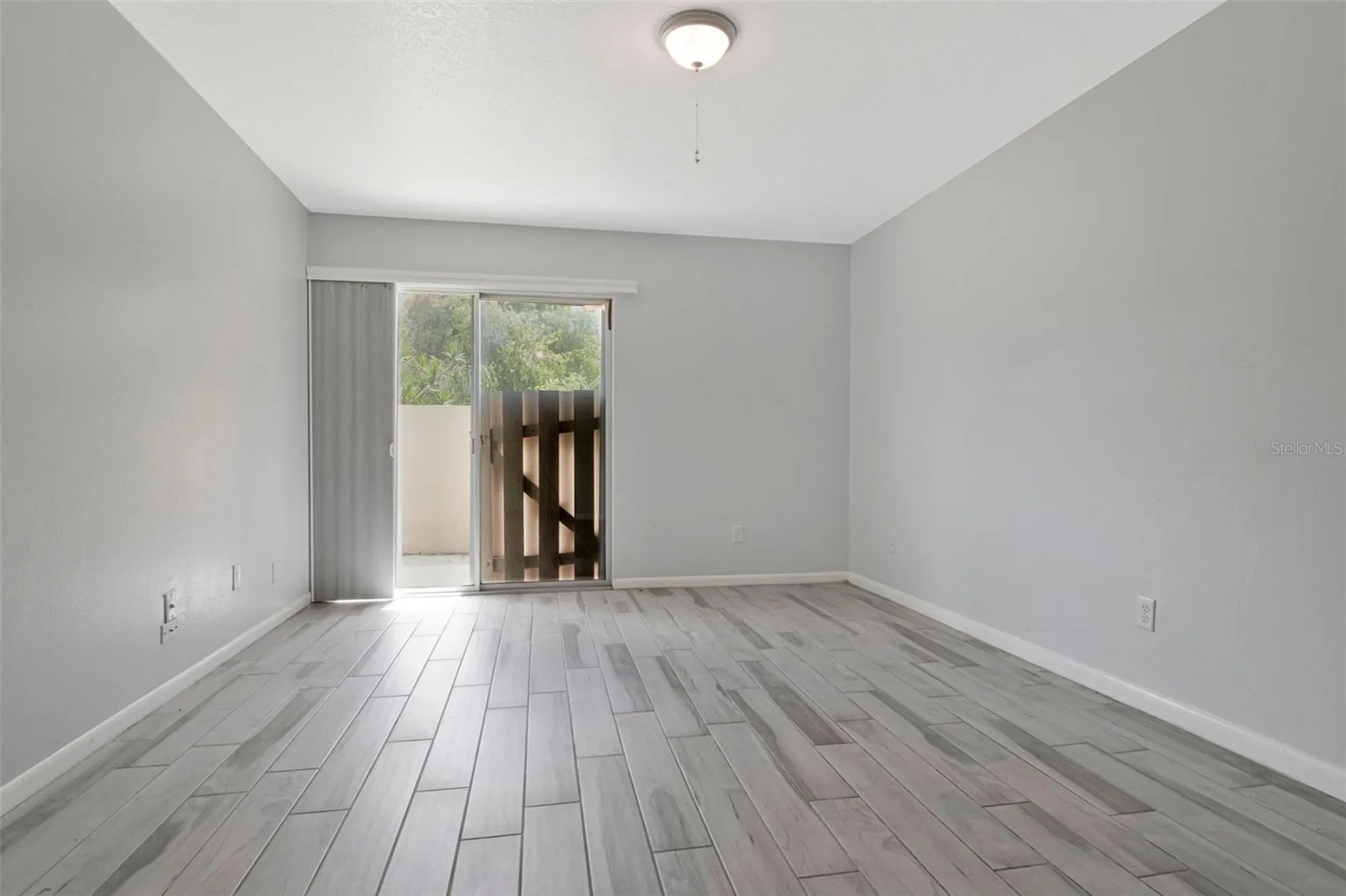 2284 Oak Neck Road Clearwater FL 33763