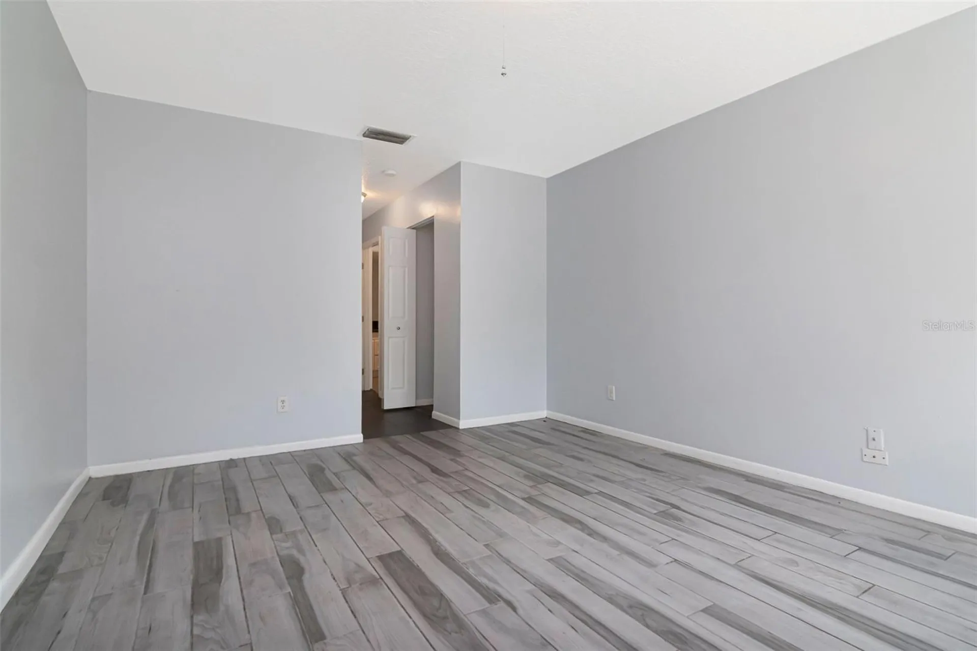 2284 Oak Neck Road Clearwater FL 33763