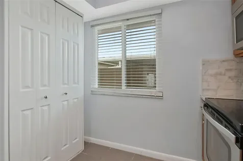2284 Oak Neck Road Clearwater FL 33763
