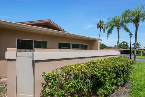 2284 Oak Neck Road Clearwater FL 33763