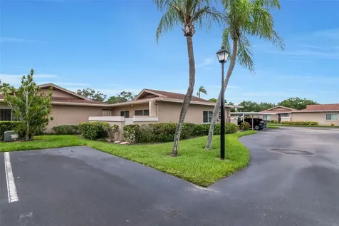 2284 Oak Neck Road Clearwater FL 33763
