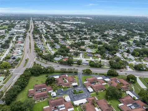 2284 Oak Neck Road Clearwater FL 33763