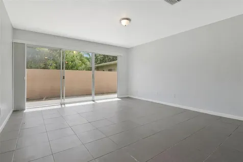 2284 Oak Neck Road Clearwater FL 33763