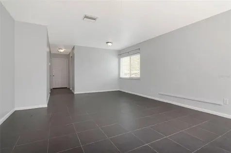 2284 Oak Neck Road Clearwater FL 33763
