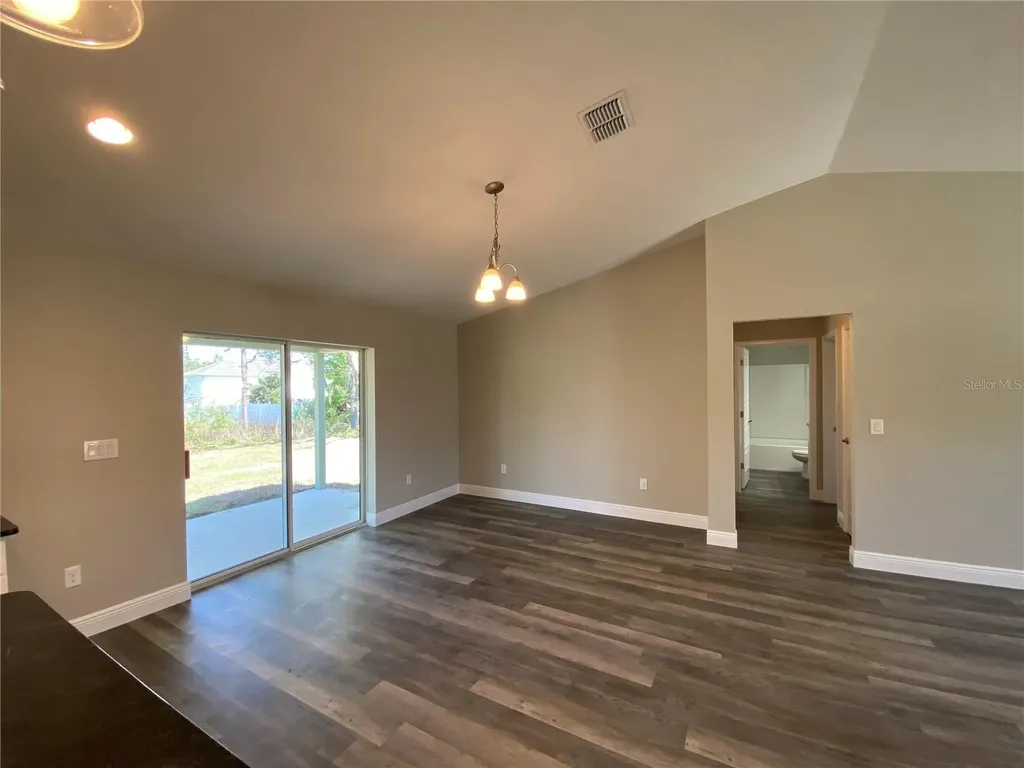 5221 SW 115th Loop Ocala FL 34476