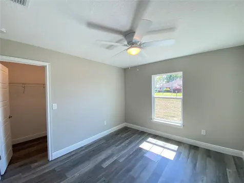 5221 SW 115th Loop Ocala FL 34476