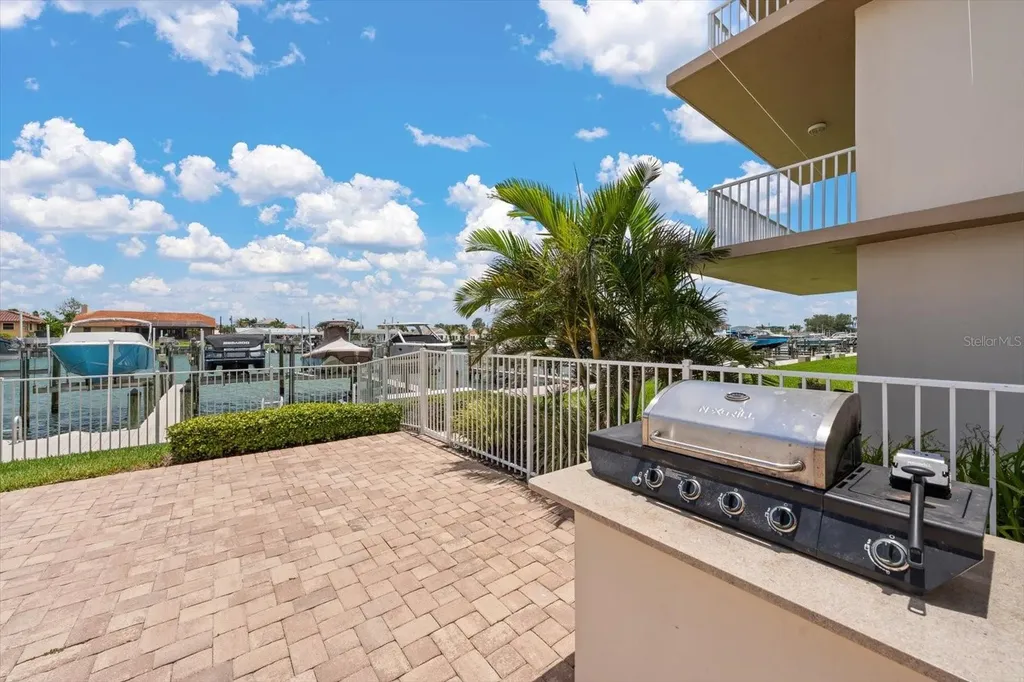 223 Island Way Clearwater Beach FL 33767