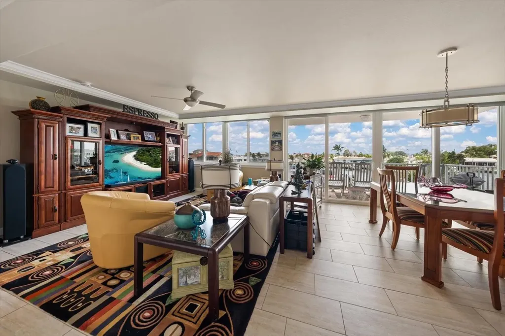 223 Island Way Clearwater Beach FL 33767